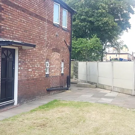 Single Bedroom In Withington M20 1 Single Bed, Rm4-2
